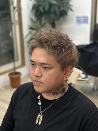 ショート カラー メンズ NOA 青木のヘアスタイル