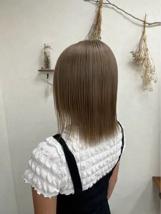 カラー ブリーチカラー HAZUKI🦖のヘアスタイル