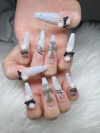ネイル Lee Nails チップ長さだし専門店のネイルデザイン