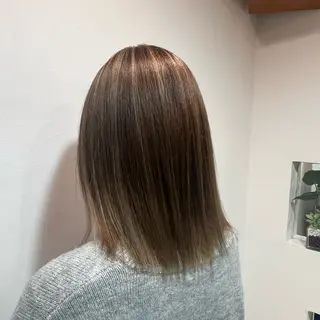 ミディアム あいこ .のヘアスタイル