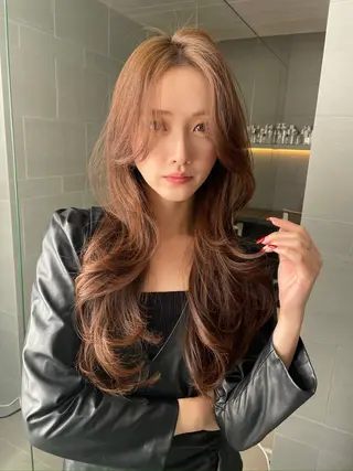 ロング 韓国✖️網紅🖤 パーマYURIYAのヘアスタイル