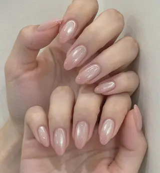 ネイル 鈴木 俊玲のネイルデザイン