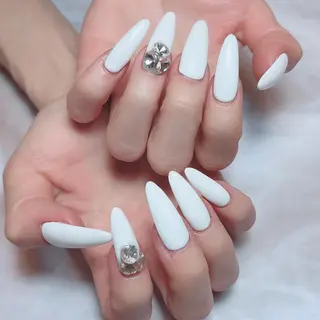 ネイル 🩷Yun nail Salon 本店🩷のネイルデザイン