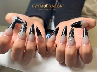 ネイル LYYM Salon Miraのネイルデザイン