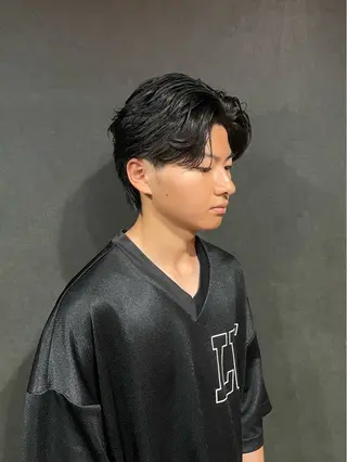 ミディアム Les Mainsのヘアスタイル