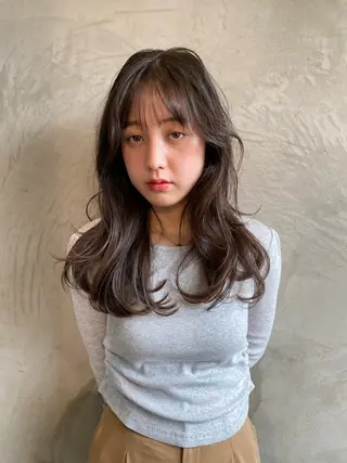ロング カラー パーマ やました もえかのヘアスタイル