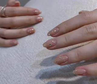 ネイル Pure&Rich Nailのネイルデザイン