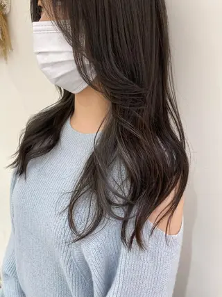ロング カラー レイヤーカット/ ハイライト 千咲季のヘアスタイル