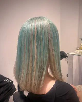 カラー 🦋トレンドカラー 🦋/ルナのヘアスタイル