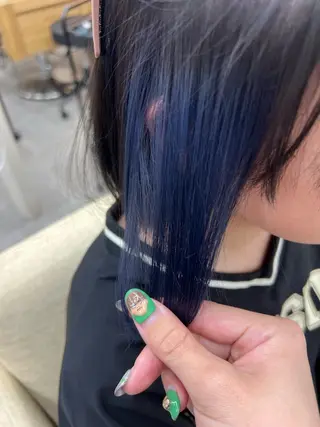 カラー ブリーチカラー HAZUKI🦖のヘアスタイル