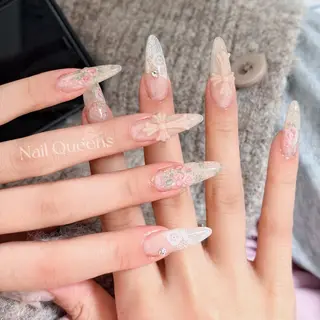 ネイル ネイル👑クイーンズ 巧のネイルデザイン