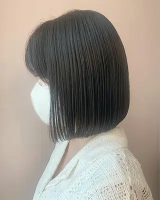 ショート カラー hubhair レイヤー/透明感のヘアスタイル
