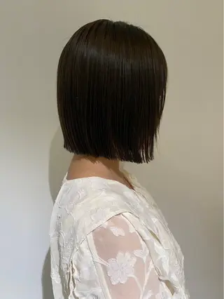 ミディアム ボブ/ハイトーン特化 、鯉口勇人のヘアスタイル