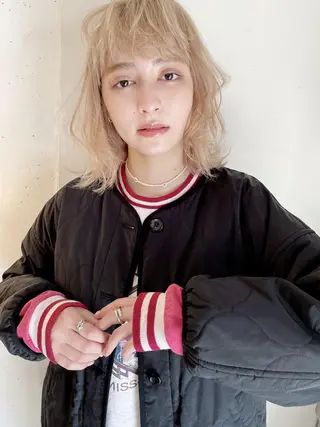 ミディアム 🌼U24 ヘアデザインラボのヘアスタイル