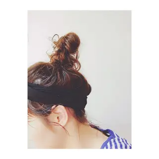 セミロング パーマ ヘアアレンジ くるくるパーマ aikoのヘアスタイル