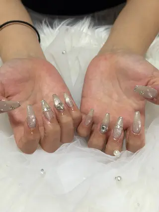 ネイル nailsalon_ riri♡のネイルデザイン