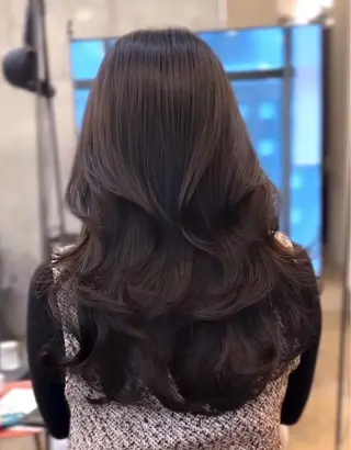 ロング 松本 聖のヘアスタイル