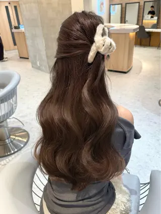 ロング カラー ヘアアレンジ ヘアセット/レイヤー 赤み消し/はるかのヘアスタイル