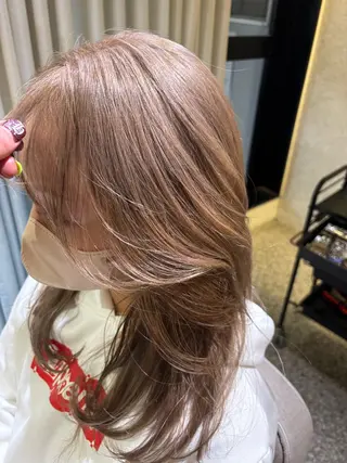 ロング 韓国 レイヤーカット ハッシュカットのヘアスタイル