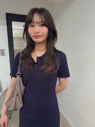 セミロング カラー 縮毛矯正特化型美容師 名古屋LORENハダのヘアスタイル