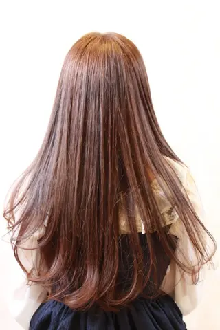 ロング HANA Hair Produceのヘアスタイル