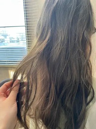 ロング カラー 山本 琴乃🦭のヘアスタイル