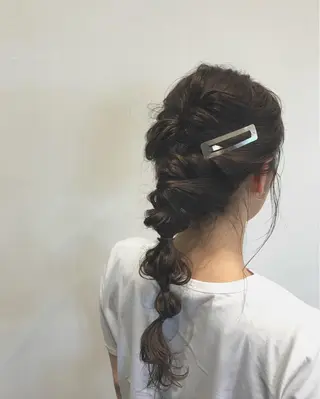 ロング カラー パーマ ヘアアレンジ くるくるパーマ aikoのヘアスタイル