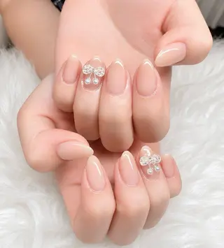 ネイル MIKA RUBY NAIL SLONのネイルデザイン