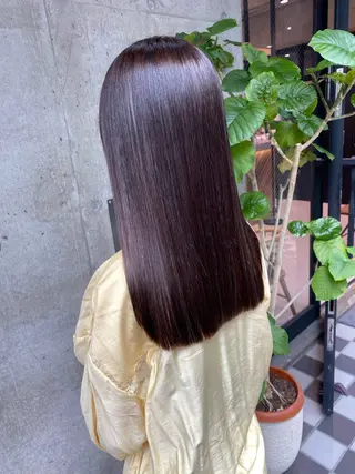セミロング 海外風ハイライト／ Rizuのヘアスタイル