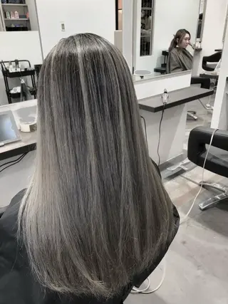 ロング LOOP hairのヘアスタイル