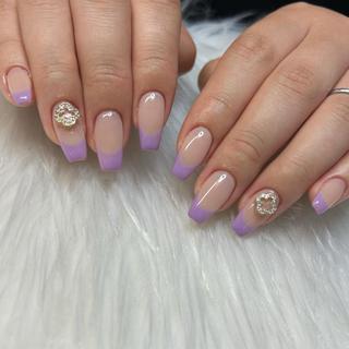 ネイル 安積 萌のネイルデザイン