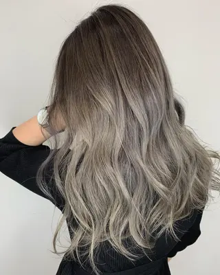 ロング 山田 絵里菜のヘアスタイル