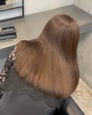 ロング cocoa🎀 透明感カラー/パーマのヘアスタイル