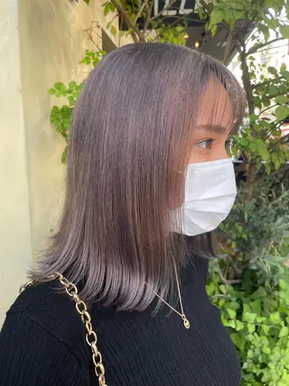 セミロング カラー 個性派ネイル 🌼 ハルカ ♡の眉毛・アイブロウイメージ