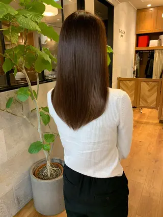 セミロング 開發 智也のヘアスタイル