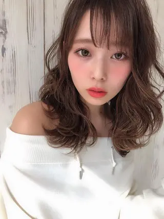 カラー セミロング 🎊ルービック 京橋店💛のヘアスタイル