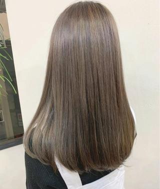 ロング カラー ちゅるん艶カラー 🎀🩵のあのヘアスタイル