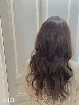 ロング カラー 斎藤 彩香のヘアスタイル