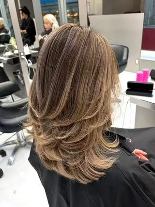 ロング カラー YUIGO 🔥のヘアスタイル