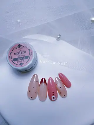 ネイル Carina Nailのネイルデザイン