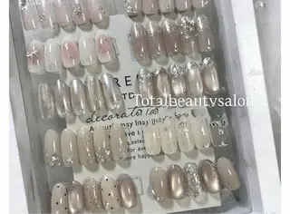セミロング ReAnc レアンシのネイルデザイン