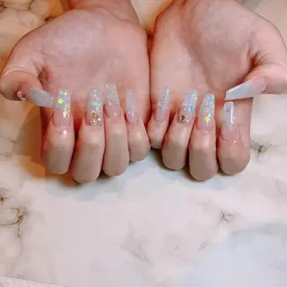 ネイル UNELMA _ERIKAのネイルデザイン