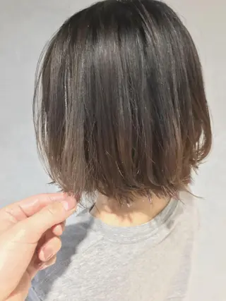 ショート カラー 岡邉 隆太のヘアスタイル