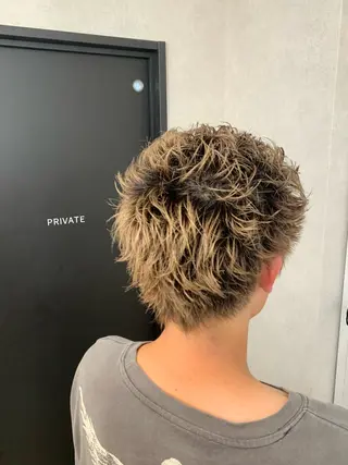 ショート メンズ 臼井 真人のヘアスタイル