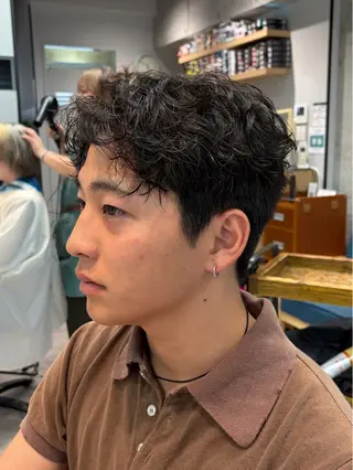 メンズ メンズカット パーマ飯野友喜のヘアスタイル