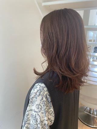 セミロング 金子 亜里紗のヘアスタイル