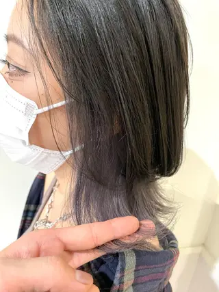 ショート カラー 《インナーカラー》 YAMADAのヘアスタイル