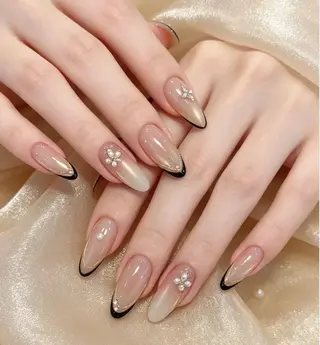 ネイル Green Nail 💚Gのネイルデザイン