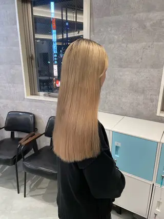 ロング ♡似合わせ ♡ハイトーン♡のヘアスタイル