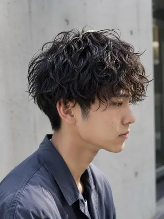 パーマ メンズ 宇梶 千愛のヘアスタイル